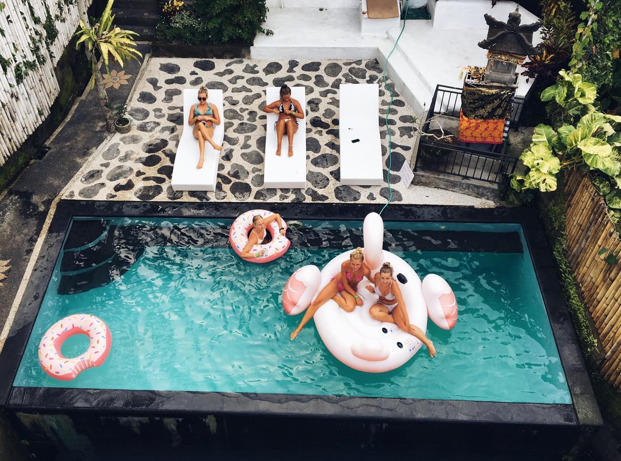 Pillow Inn Ubud Екстер'єр фото